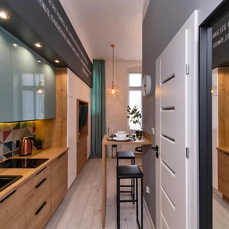 Lägenhet Srodmiescie