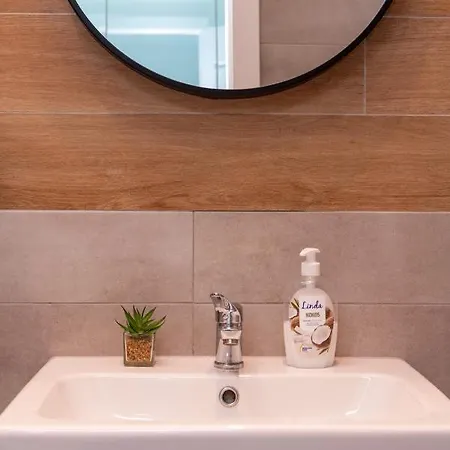 Lägenhet Srodmiescie